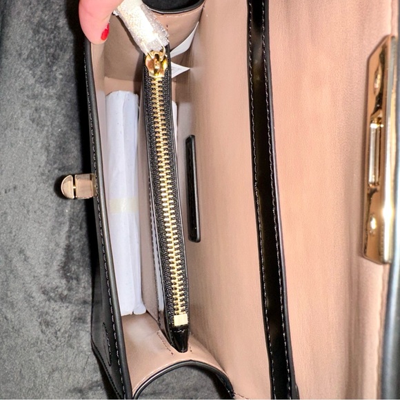 MARC JACOBS Leather Bag - Picture 14 of 15